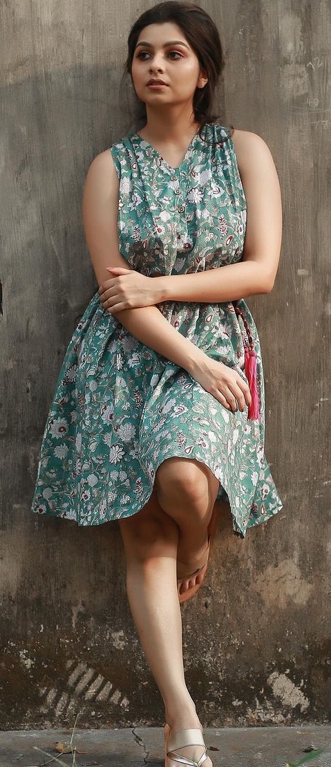 70secondNiranjana-Anoop-Pics.jpg